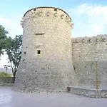 Apartment Dragica *